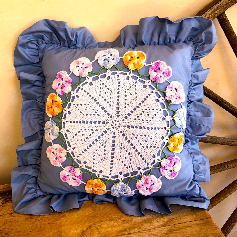 COTTAGECORE OOAK PILLOW VTG FLOWER DOILIE Handmade USA Cute!!